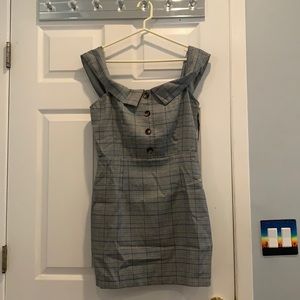 Mini Off shoulder plaid flannel dress forever 21